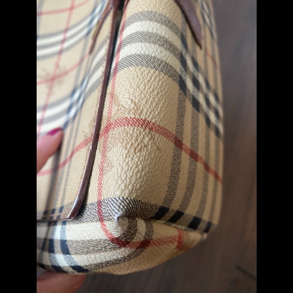 AUTHENTIC BURBERRY HAYMARKET PRINT SHOULDER HANDBAG - Picture 12 of 16